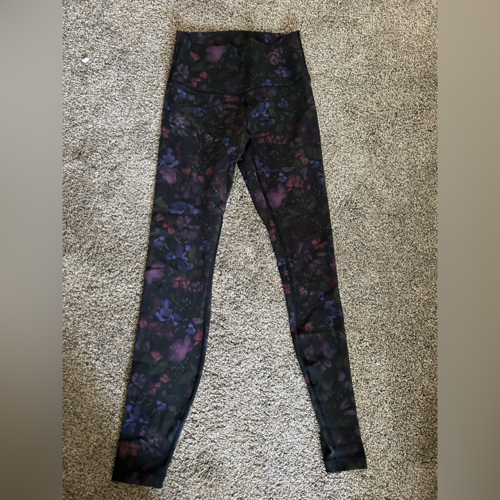 Lululemon floral wunder under leggings